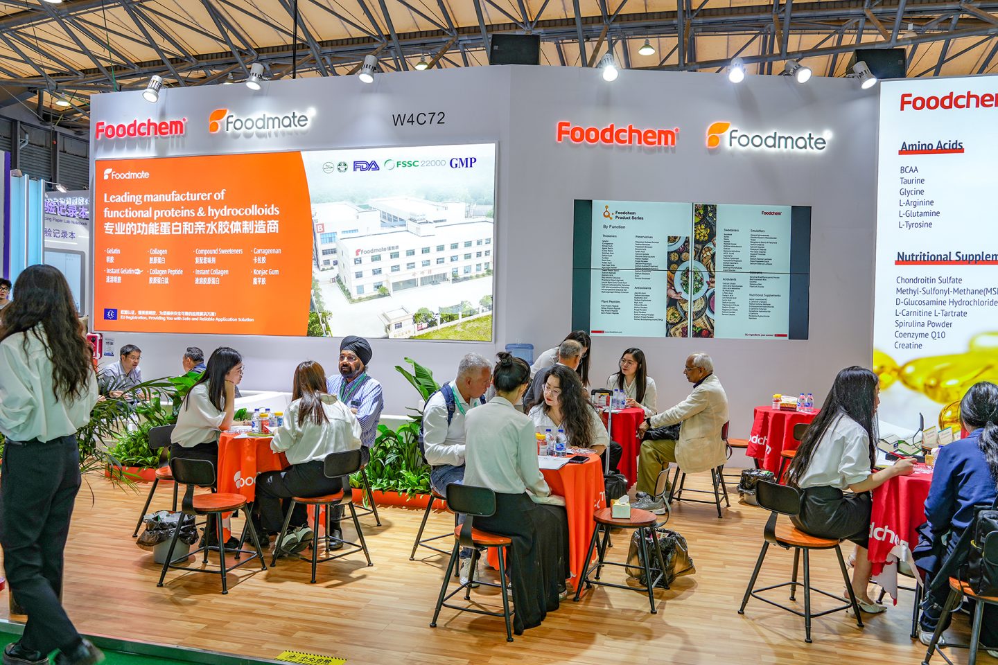 福美泰生物2025年CPHI展会现场